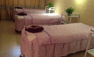 女士专享美容养生套餐2选1，尊享0.5折超值福利